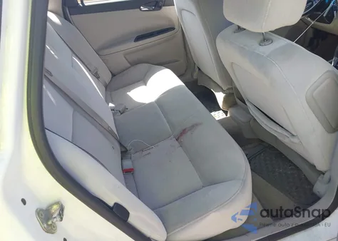 2011 Chevrolet Impala Lt z USA, uszkodzony, nr VIN 2G1WG5EK1B1293260